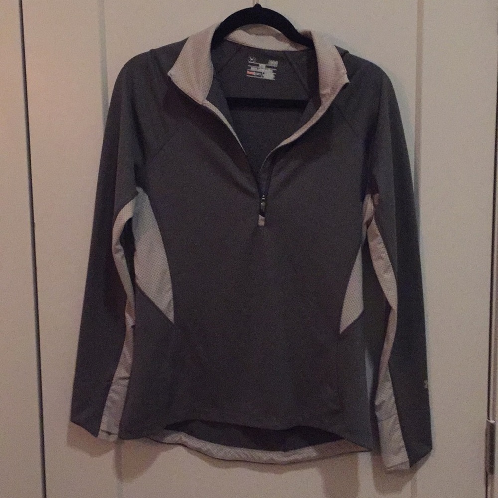 Under Armour gray on gray pull over